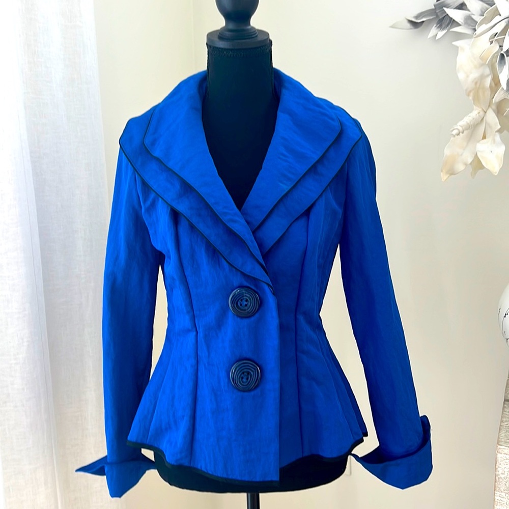 Blazer size small